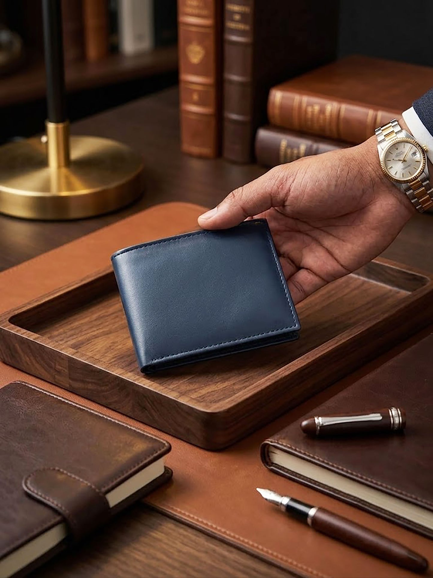 Handcrafted Genuine Leather Bifold Wallet for Men | Slim Minimalist Pocket Purse